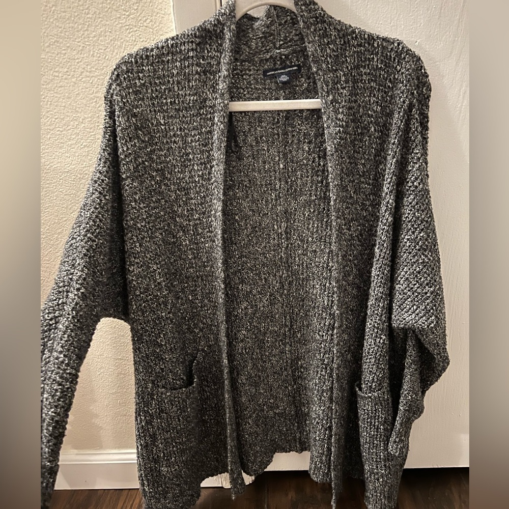 American Eagle cardigan